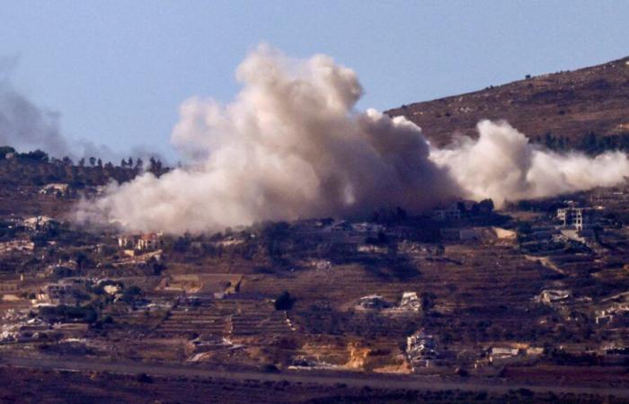 Israeli army dynamites houses in three border villages