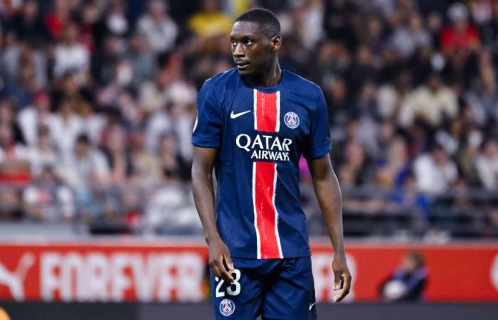 Kolo Muani trained alone two days before PSG / PSV