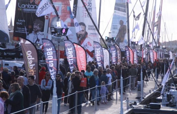 IN PICTURES. Relive the first day in the Vendée Globe village as if you were there!