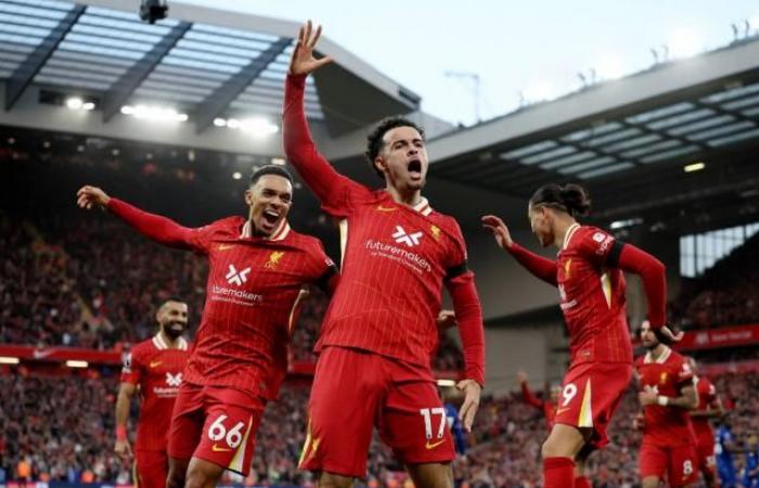 Liverpool defeats Chelsea and regains lead of the Premier League