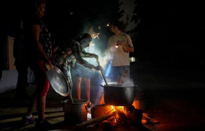 Another night without electricity in Cuba, where Hurricane Oscar is approaching