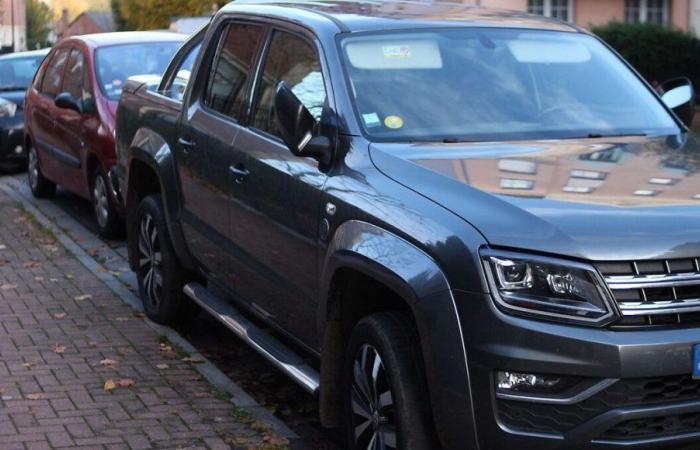 An anti-SUV operation last night in Toulouse, after the death of a cyclist knocked down in Paris