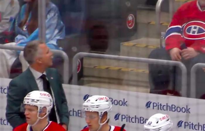 VIDEO: St-Louis made sure a fan gave the puck to a child