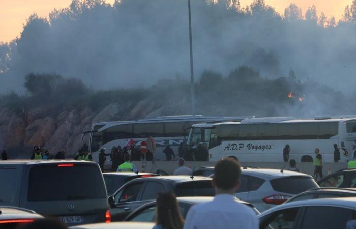 Great tension on the A9 motorway with Marseille supporters on the sidelines of the match between MHSC and OM this evening in Montpellier