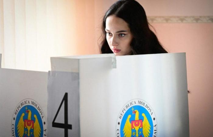 In Moldova, the “no” camp to the European Union seems to have won the referendum