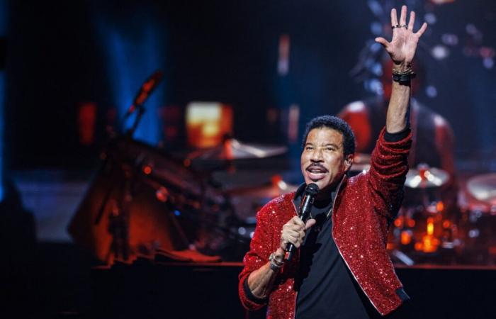 For his big return to France, Lionel Richie will give an exceptional concert in Paris