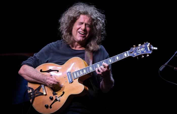 Jazz legend: Pat Metheny, a thousand guitars under the moon