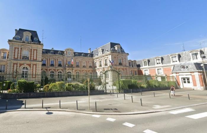 Haute-Marne is putting its court, prefecture and gendarmerie up for sale