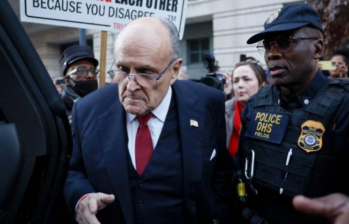 Apartment, Mercedes, watches… Justice orders Rudy Giuliani to part with his assets