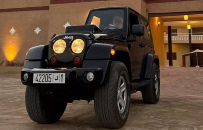 When the Jeep Wrangler thinks it's a Renault Twizzy: hold on!