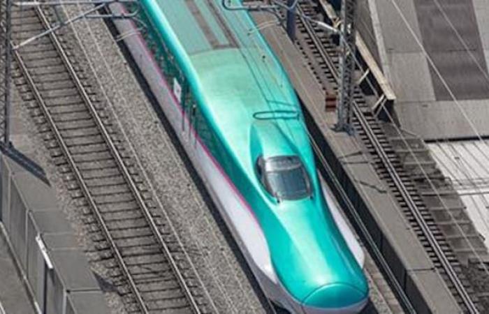 Ottawa will move forward with a high-speed train between Quebec and Toronto