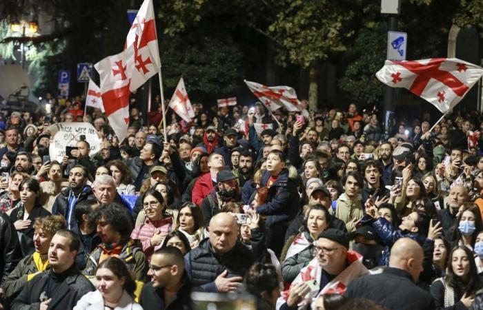 Legislative elections in Georgia | Opposition demonstrates against ruling party’s controversial victory