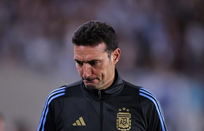 Scaloni was not at the Ballon d’Or gala and the award for best coach was left to Ancelotti, who did not go to Paris either.