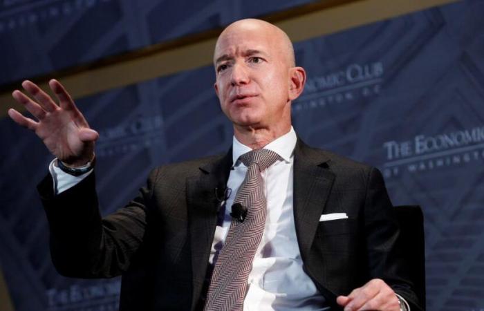 Jeff Bezos suspected of preventing the Washington Post from supporting Kamala Harris