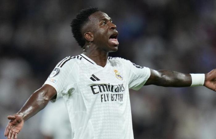 Florentino Perez forced Vinicius to stay in Spain