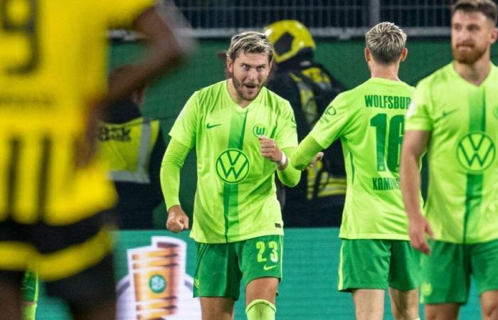 Wind’s late goal sends Wolfsburg into the round of 16