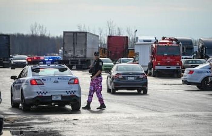 Search at a Laval tugboat: “They can search as long as they want”