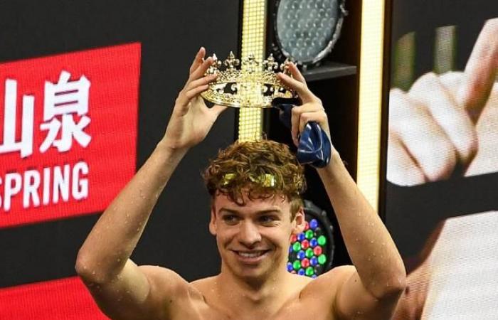 European record for Léon Marchand in 100m medley in Singapore