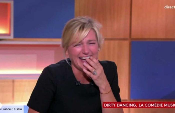 VIDEO – Anne-Élisabeth Lemoine bursts into laughter after an awkward sentence: “Every woman’s dream is to be lifted like that”