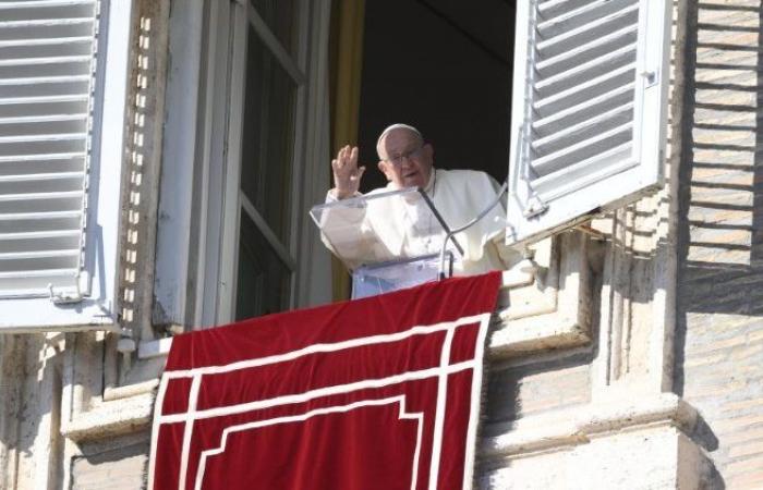 Francis, at the Angelus: ‘The beatitudes, the path to holiness’