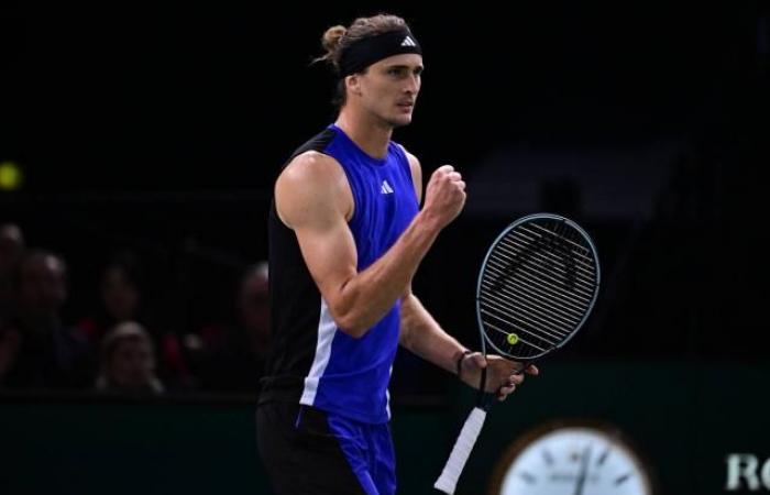 Alexander Zverev first qualified for the semi-finals of the Rolex Paris Masters after his victory against Stefanos Tsitsipas