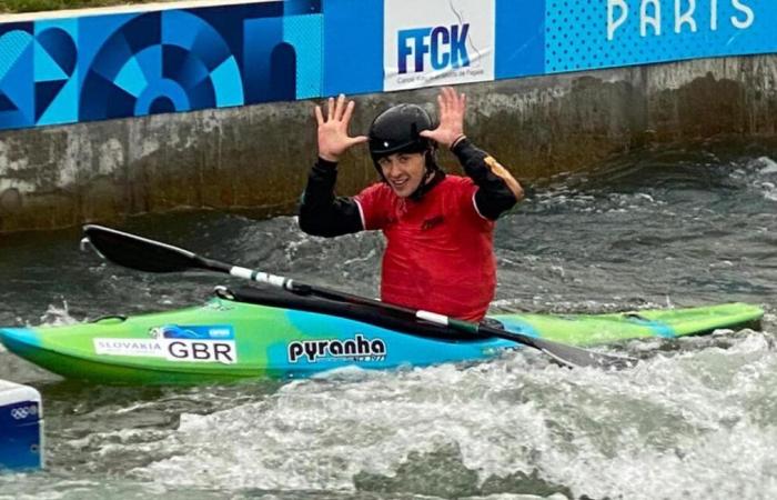 Two young Béarnais French canoe-kayak champions