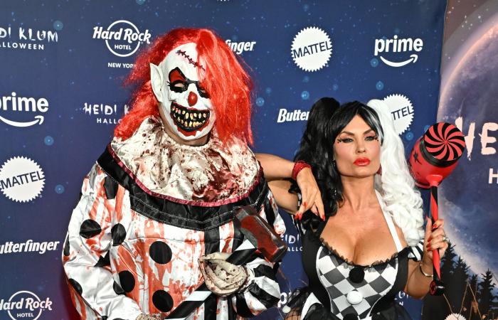 see all the costumes at Heidi Klum’s annual party