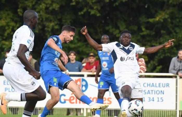 Soccer. In National 2, Saumur is tackling a big piece