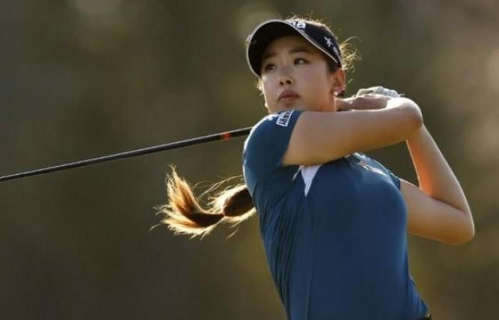 Hana Wakimoto maintains her lead at the Toto Japan Classic