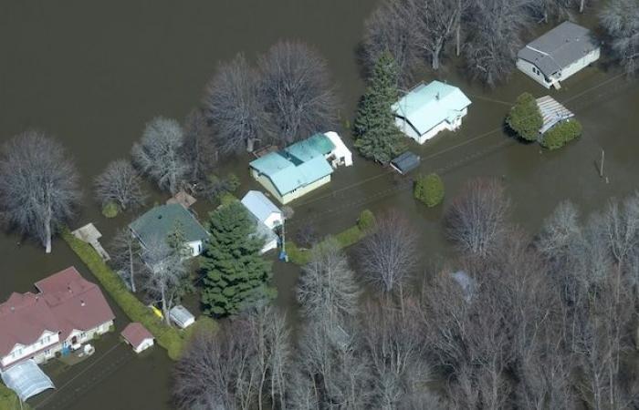 Flood zones: citizens left to their own devices, thunder mayors