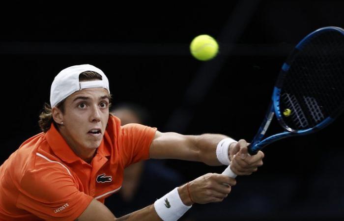 Rolex Paris Masters: Arthur Cazaux eliminated in the round of 16 by Holger Rune after leading by a set