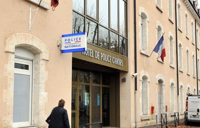 The police station was not “besieged”