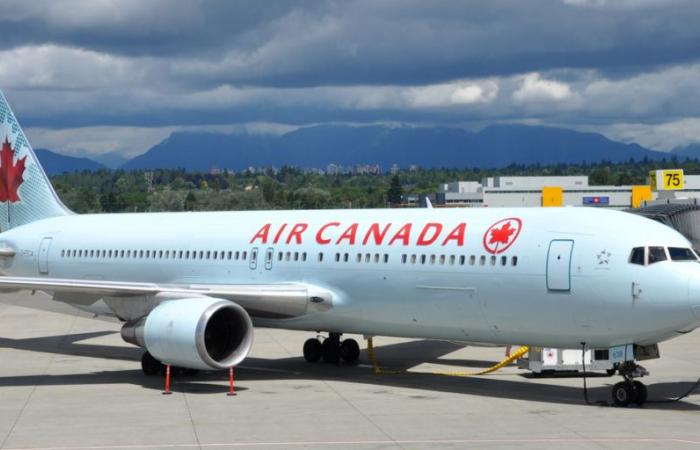 Air Canada is hiring in Montreal and you can make up to $43/hour