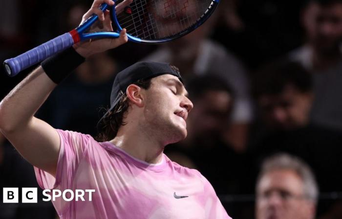 Paris Masters: Jack Draper sees his winning streak ended by Alex de Minaur at ATP Masters event