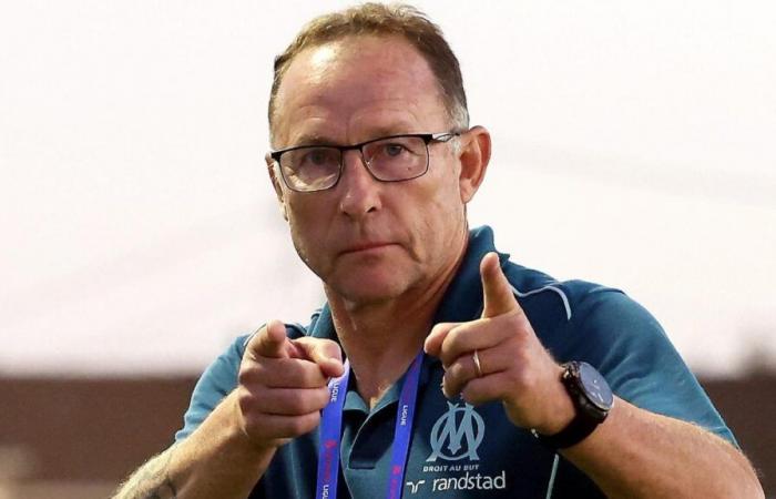 Jean-Pierre Papin empties his bag