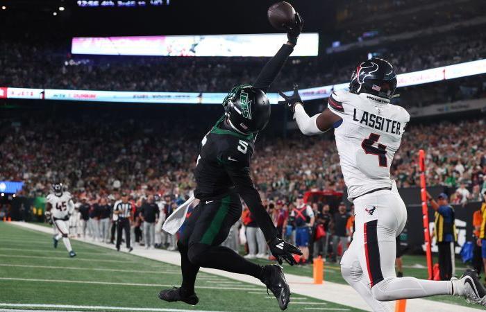 Jets vs Texans: Garrett Wilson makes potential catch of the year as New York defeats Houston to snap five-game skid