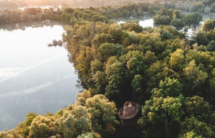 In Chassey-lès-Montbozon, Great Lakes cabins by AW²