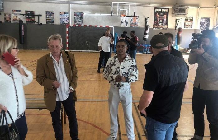 The first fight of a transgender boxer in France organized in Marseille