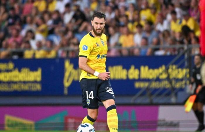 the acrobatic goal of Peybernes against Concarneau