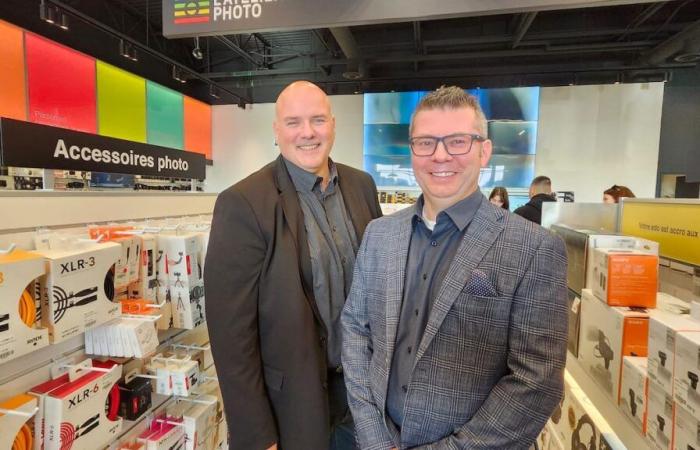 Two Quebecers take over Gosselin Photo to keep the retailer here