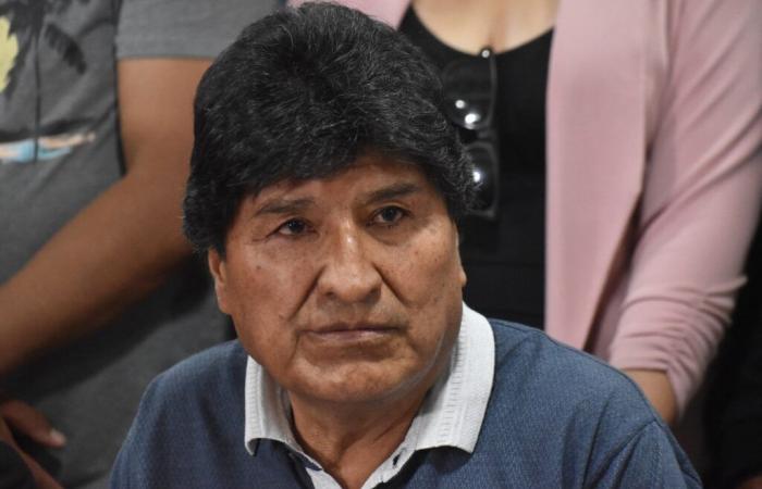 Former Bolivian president takes unusual action to try to return to power