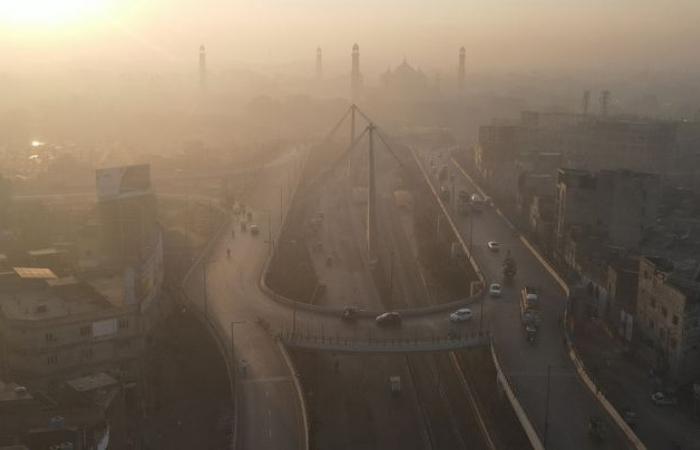 IN PICTURES. In Lahore, Pakistan, the air quality index reaches a level 40 times higher than that considered acceptable by the WHO