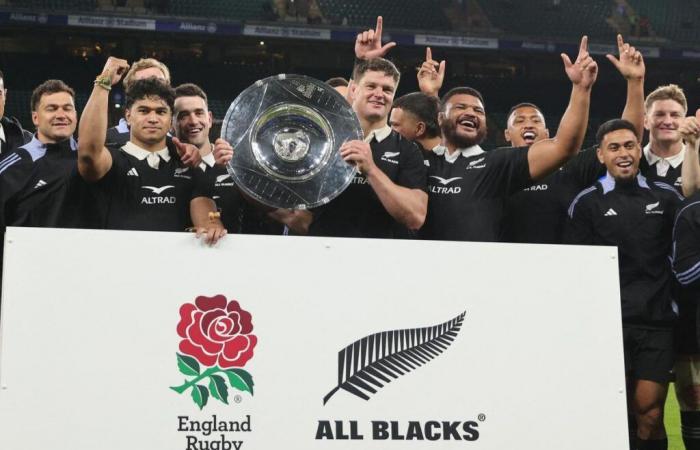 New Zealand starts its European tour well by beating England at the end of the suspense