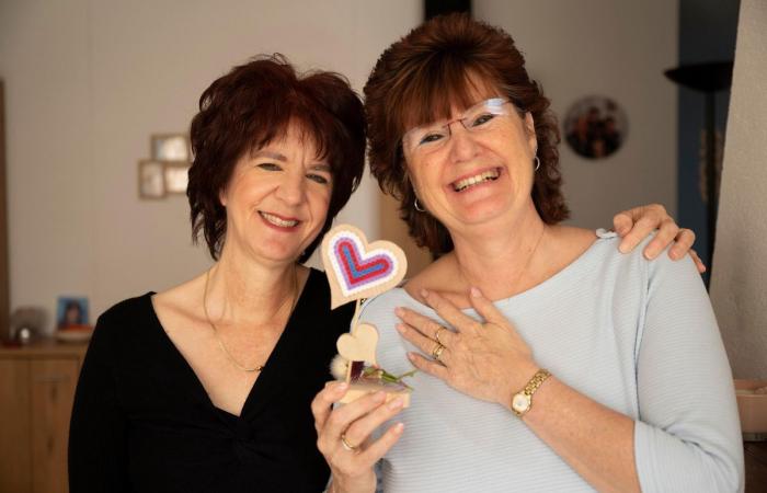 The oldest heart transplant recipient received a kidney from her sister