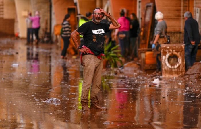 Spain floods: How Valencia’s residents were trapped with no warning as waters raged