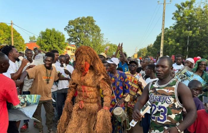 Early legislative elections/Electoral campaign: The Samm Sa Kaddu coalition in the streets of Kolda and Velingara, the mobilization in images