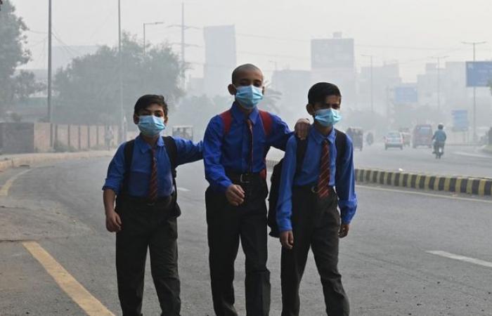 IN PICTURES. In Lahore, Pakistan, the air quality index reaches a level 40 times higher than that considered acceptable by the WHO