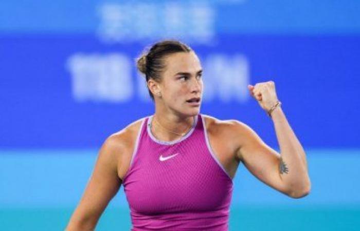 WTA Finals: Sabalenka opens the ball in style