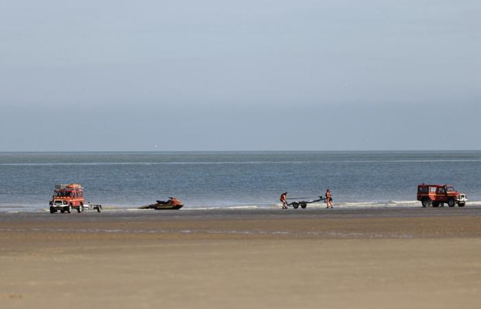 The body of a man discovered on a beach in Pas-de-Calais