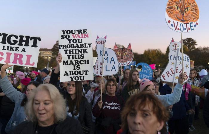 Thousands of women march for their rights in Washington